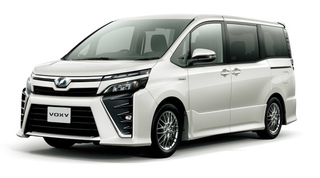 toyota_voxy_2017_01.jpg